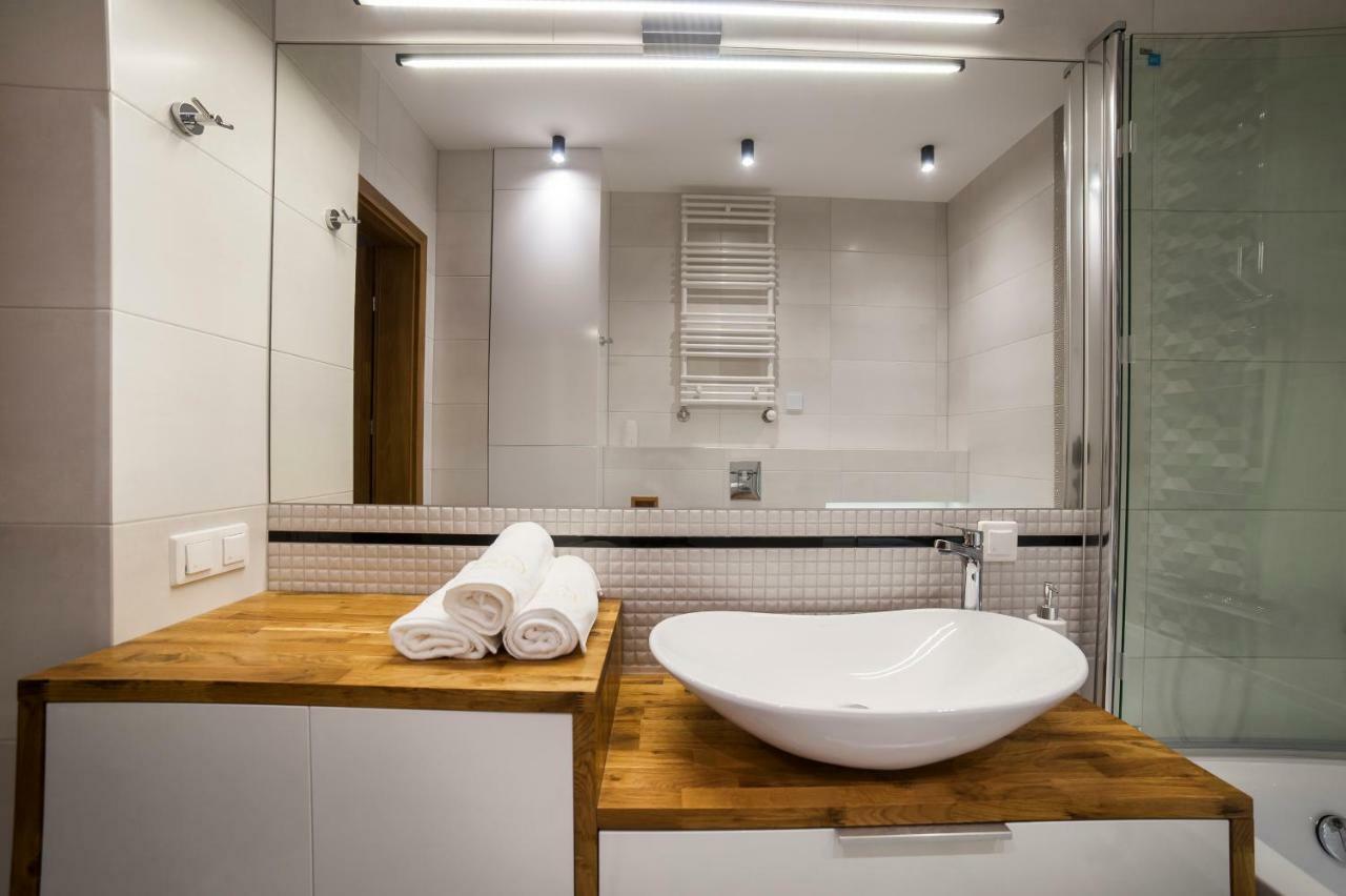 Apartmán Urban Apart Uniejow Exteriér fotografie