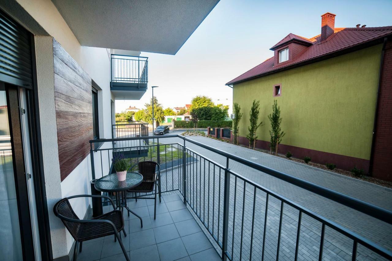 Apartmán Urban Apart Uniejow Exteriér fotografie